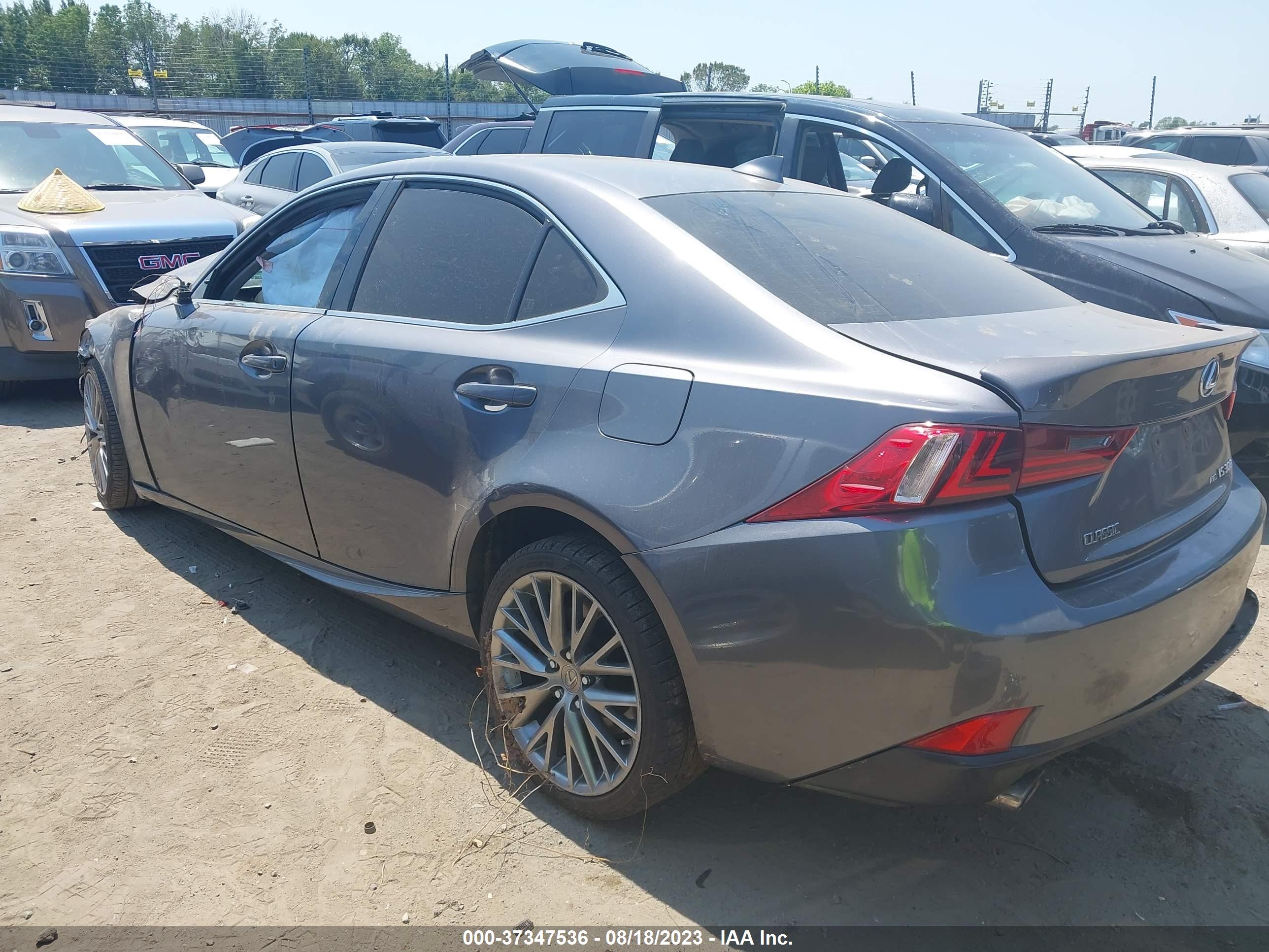 2016 LEXUS IS 300 — VIN JTHCM1D29G5003316 — photo 3